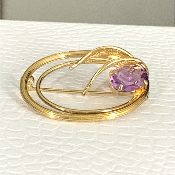 RARE-Antique 14 Karat Yellow Gold Filled Filigree Amethyst Brooch - Picture 3 of 16